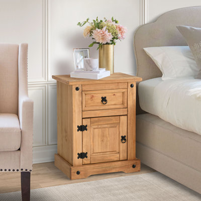 Lindall 4 Piece Bedroom Set, One Nightstand, One Bed, One Large Dresser & One Wide Chest Solid Wood Rustic Farmhouse Style