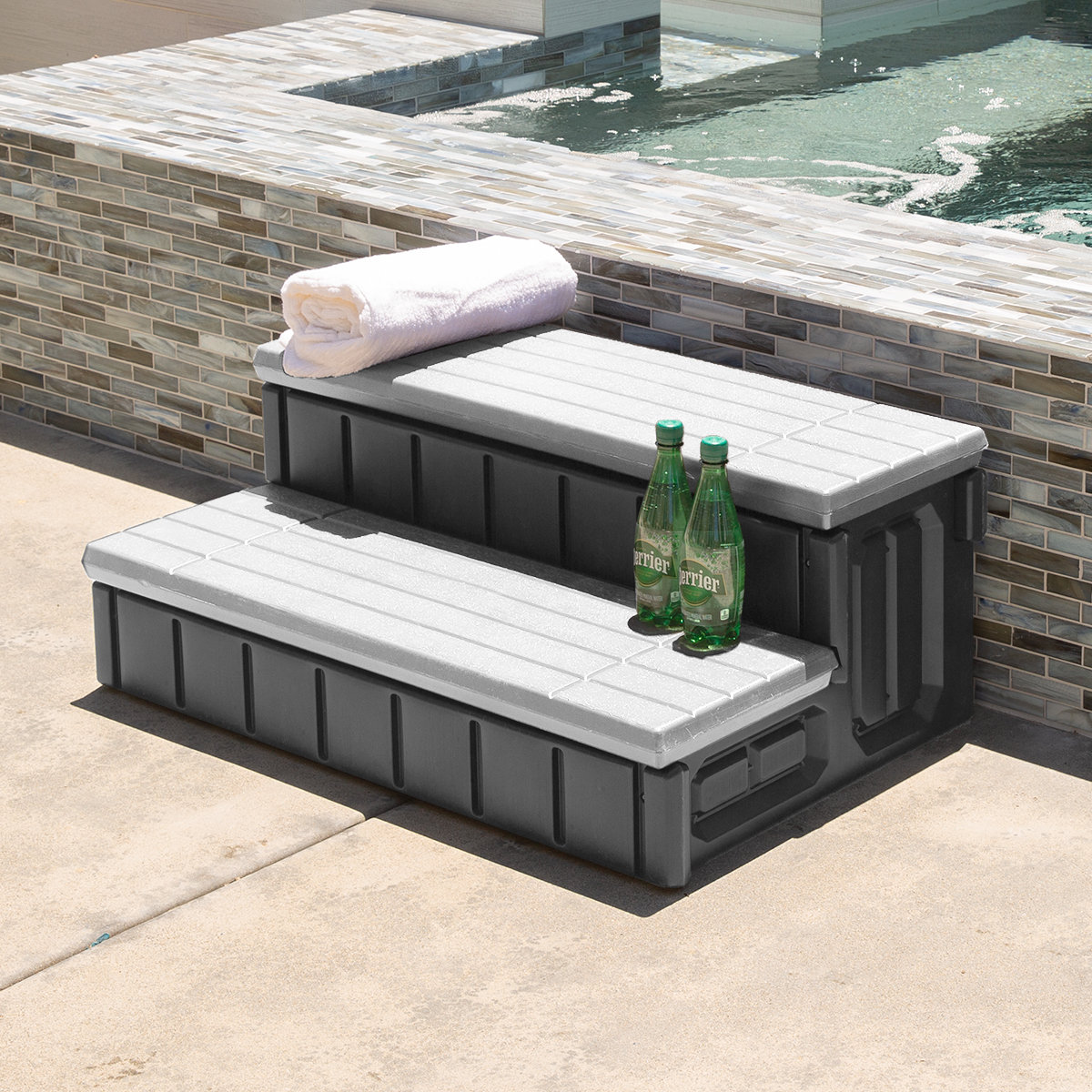 Barton Jackson's Hideaway Hot Tub Steps with Hidden Storage & Reviews ...