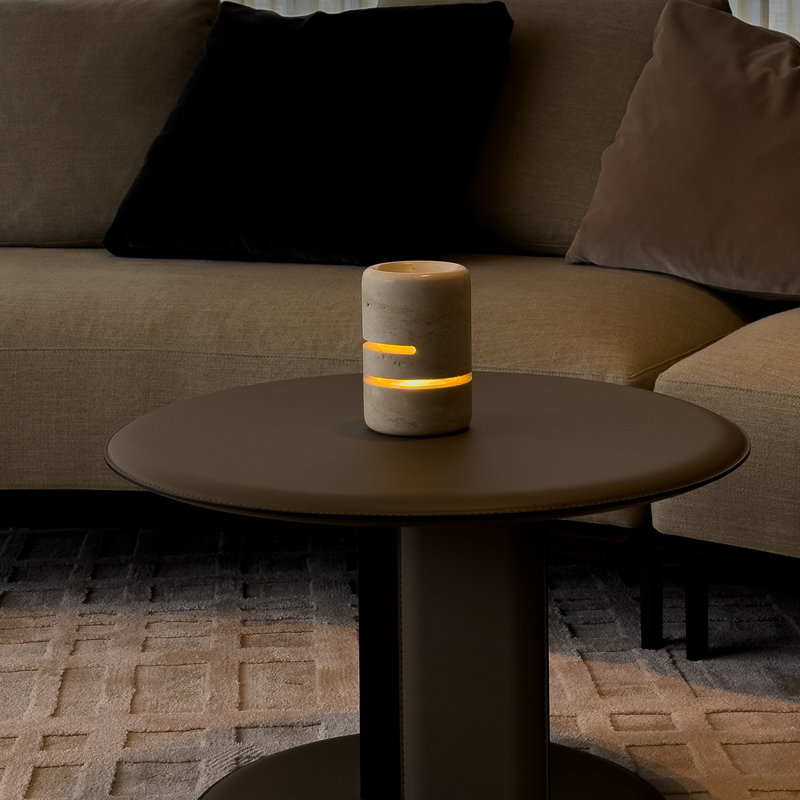 Lampe de table tactile en travertin romain beige naturel, veilleuse DEL sans fil rechargeable avec 3 niveaux de luminosité réglables, lampe d'ambiance décorative portative pour une utilisation intérieure et extérieure