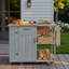 Îlot de cuisine extérieur avec plateau en acier inoxydable, serviette, étagères à épices, armoire, espace de rangement ouvert et tiroir-125506559