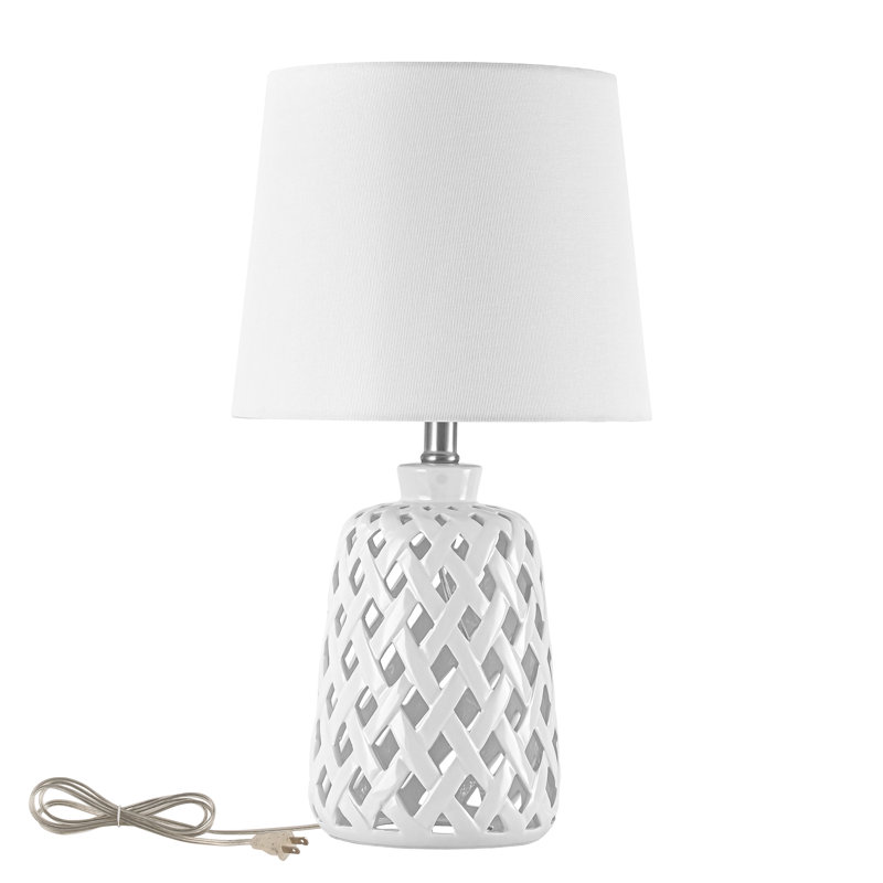 Lampe de table 20 po en céramique blanche moderne avec base découpée creuse, interrupteur rotatif à 3 voies et abat-jour en tissu