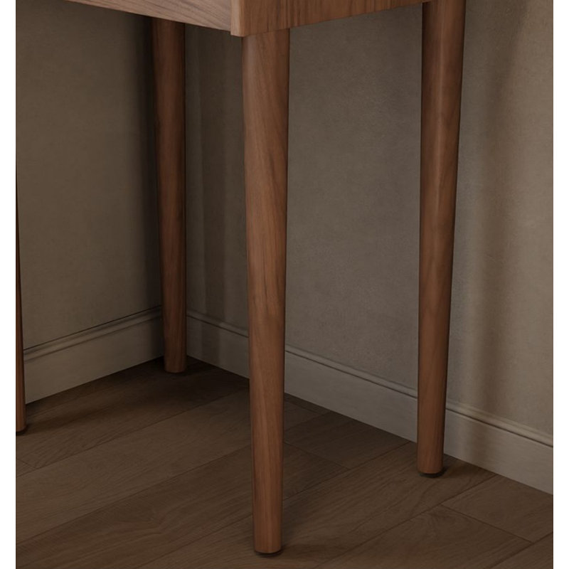 Hessler, Walnut