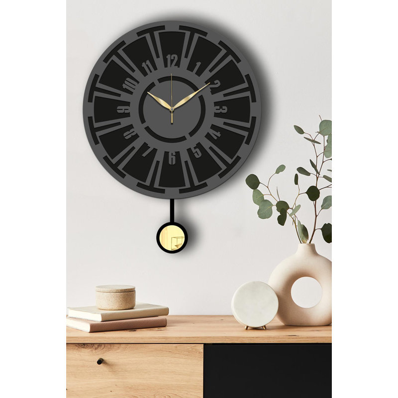 Horloge murale élégante élégante, anthracite et or, 15,4 po x 19,7 po | 100% panneau de fibres à densité moyenne, épaisseur: 0,1 pouce | Décoration élégante, parfaite pour le salon et le bureau, design unique avec une touche moderne