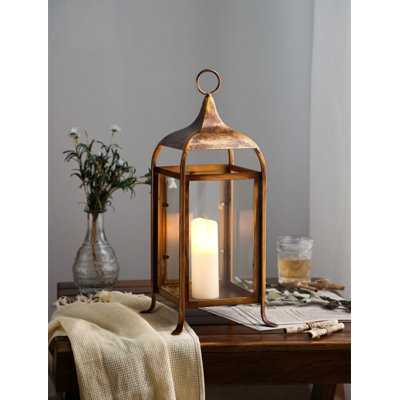 Metal Tabletop Candlestick