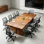 Ensemble de table de conférence en bois massif à bords naturels avec 8 chaises de bureau ergonomiques en maille-494602828-494592873