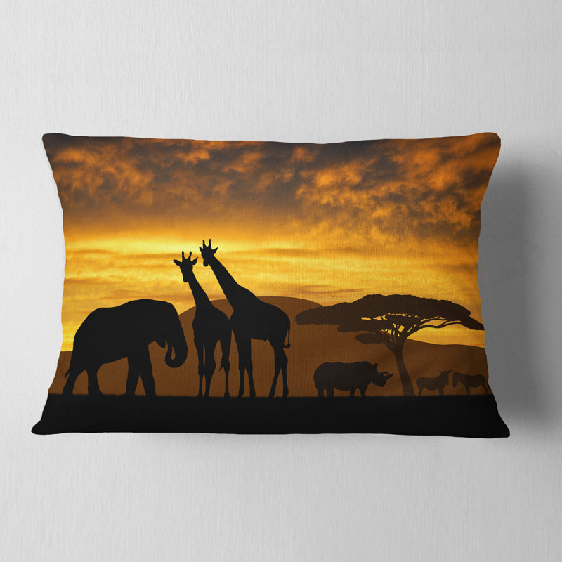 Coussin lombaire girafes et éléphant et rhino