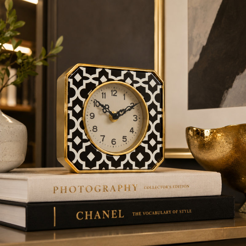 Industrial Analog Metal Quartz Movement / Crystal Tabletop Clock in