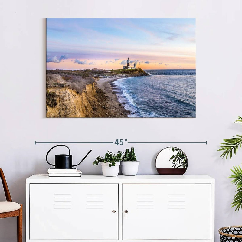 Gillard Long Island Cliffs, 26" H x 39" W