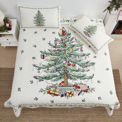 Spode® Christmas Tree Quilt Set