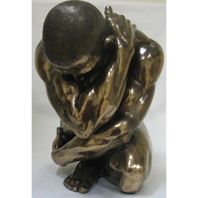 Naszire Statue