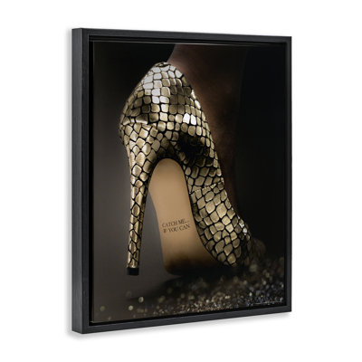 «Snake Pattern Heels», art mural encadré sur toile flottante par Reinders