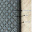 Tapis d'escalier taille basse sur mesure à motif floral noir sur mesure-983759451-1055913643
