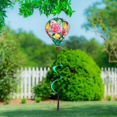 Bloom avec généreuse montgolfière