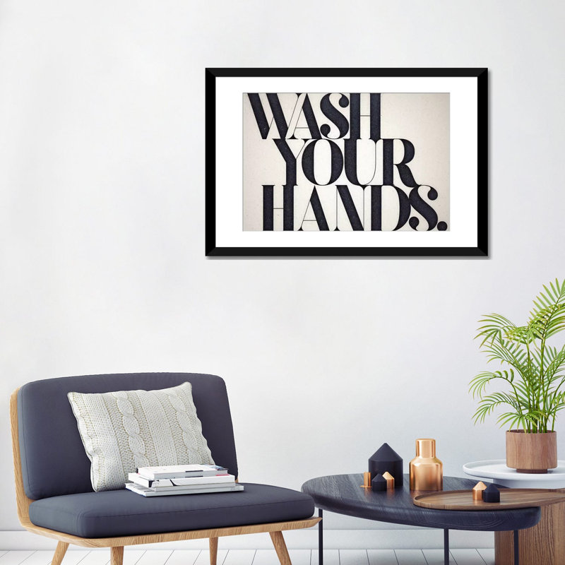 «Wash Your Hands», reproduction sur toile, H 24 po x l 32 po, Impression encadrée, Black