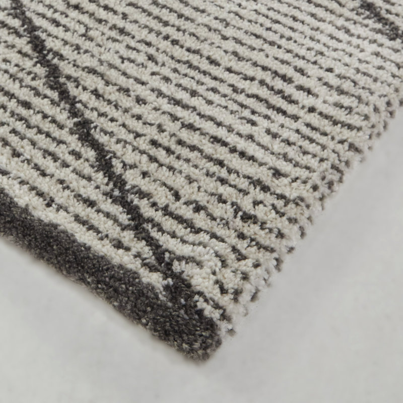Tapis Eirik, Rectangle 5 pi 3 po x 7 pi