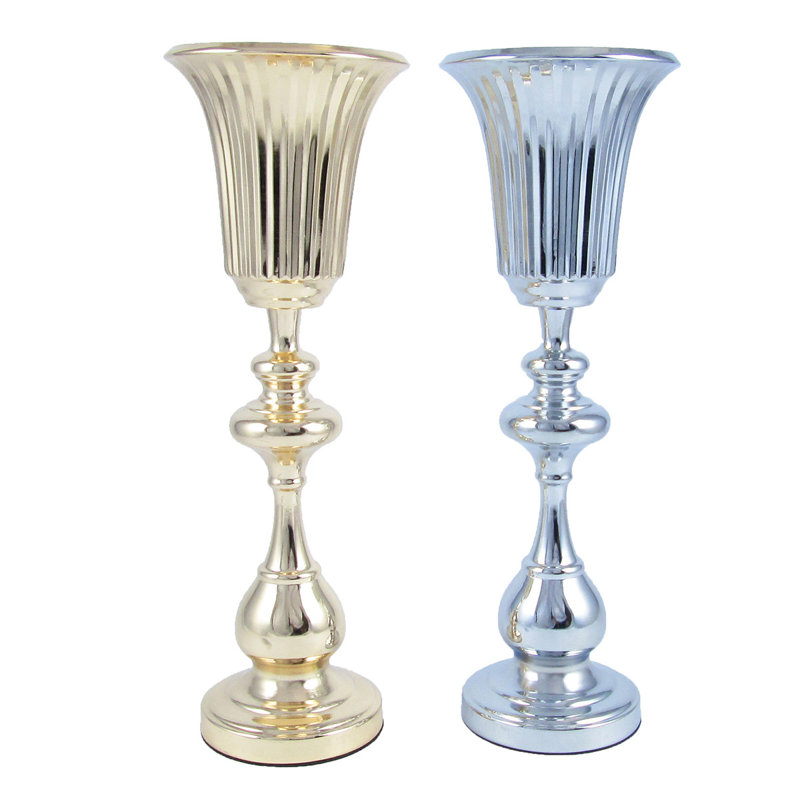Samons Metal Table Vase, Silver