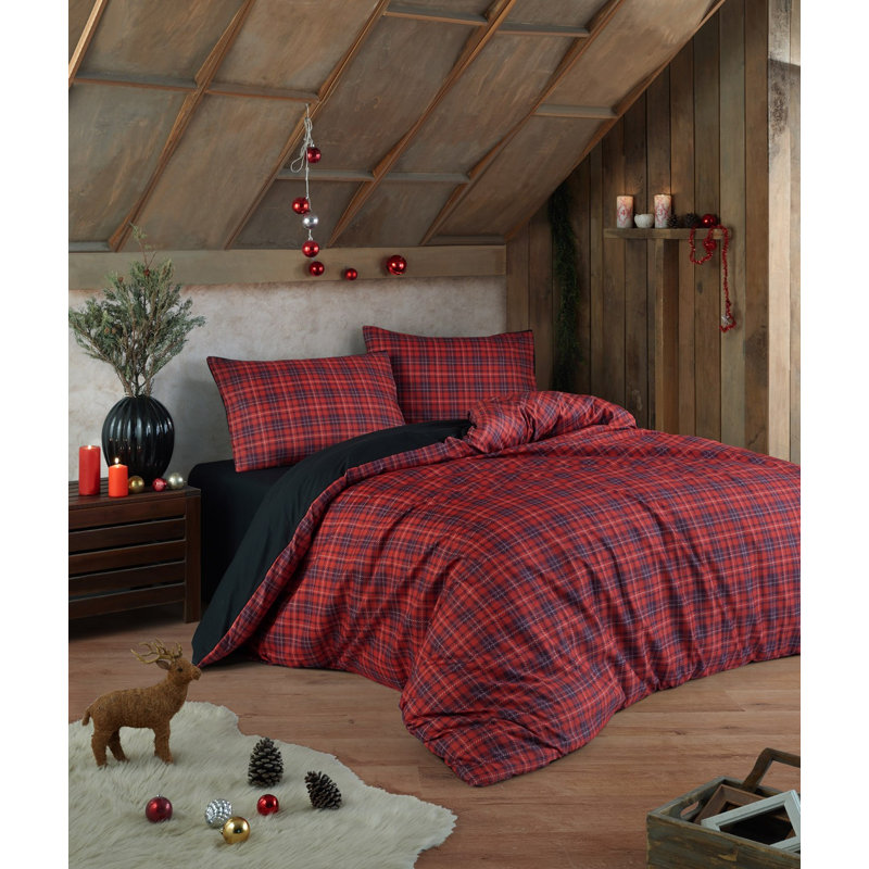 Luxurious King Quilt Cover Set (3 Pieces), Red, 94.5 x 86.6 inches | 65% Cotton / 35% Polyester, Machine Washable at 86°F, Button Closure for Quilt Cover & Envelope Pillowcases | Soft, Durable, Elegant Bedding