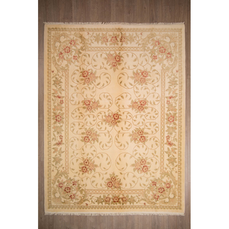 Honeyland Wool Oriental Area Rug in Beige, Rectangle 5'10" x 7'9"