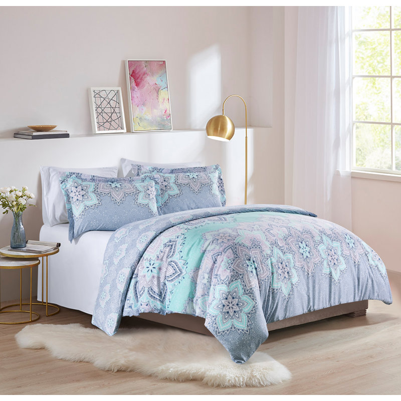 Ensemble de housse de couette réversible en microfibre 3 pièces Djordje, Housse de couette très grand + 2 très grandes ta