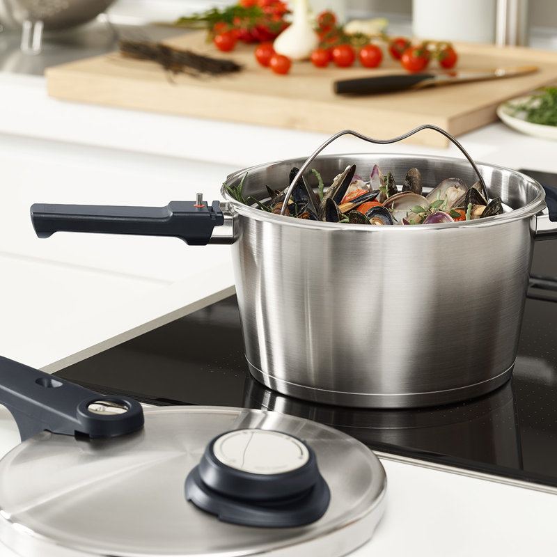 Fissler Vitavit Premium Pressure Cooker and Skillet 2 Piece Set, 6.3 Quart and 2.6 Quart with Steamer Insert and Tripod