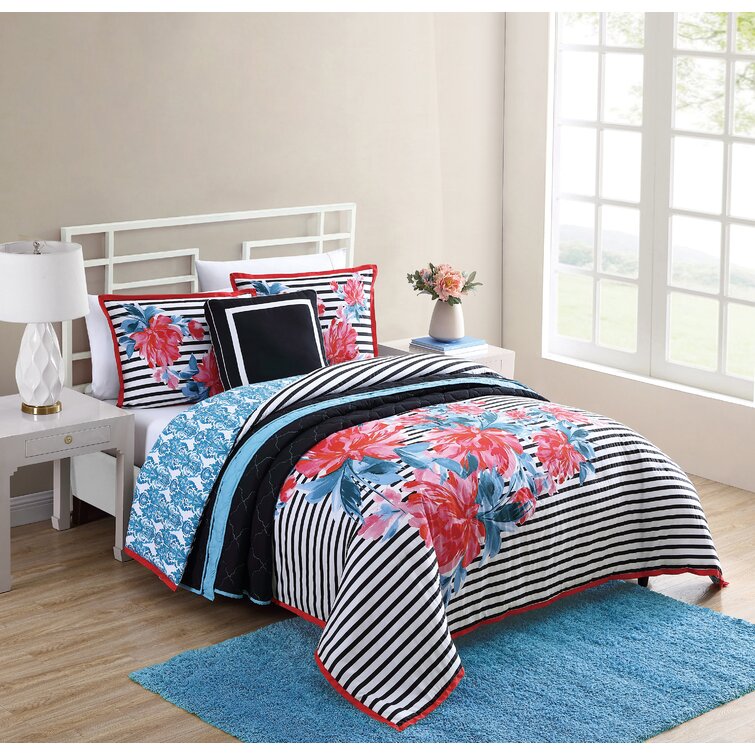 Chaps 8-Piece Stripe Bedding Comforter Set - Bed in a Bag Reversible to  Solid - Blue - Size King 