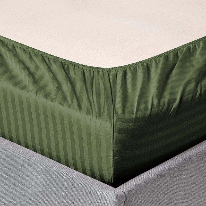 Spevek Soft & Cozy 40cm Extra Deep Pocket Microfiber Striped Fitted Sheet, King (152 x 200 cm), Olive Green