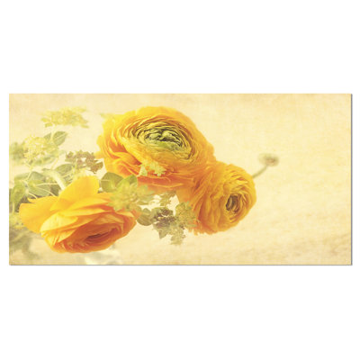 «Bunch of Yellow Ranunculus Flowers», reproduction de photo sur toile tendue