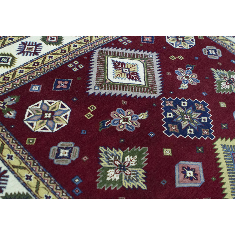Tapis rouge et crème noué à la main de haute qualité