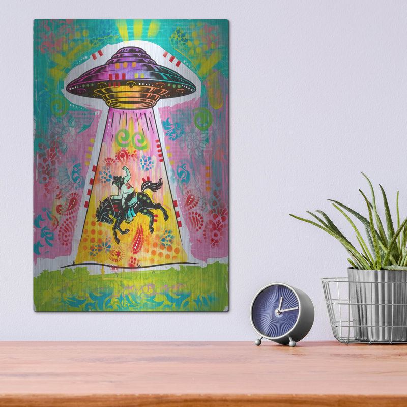 Art mural en métal Red Barrel Studio® «Ufo Steal Cowboy» par Dean Russo, H 16 po x l 12 po
