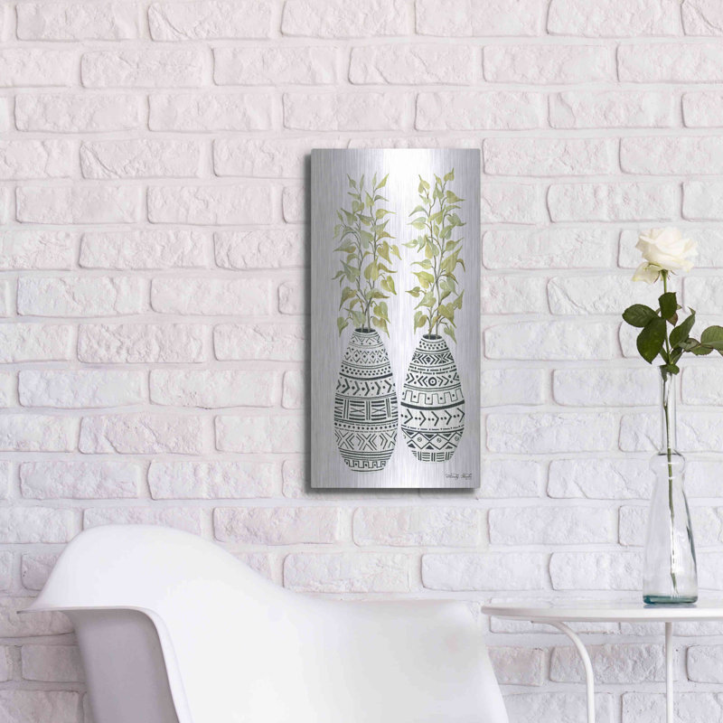 "Vase en tissu II" par Cindy Jacobs, H 24 po x l 12 po