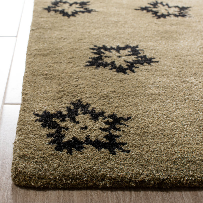 Soho Hand Tufted Wool Floral Rug, Rectangle 7'6" x 9'6"