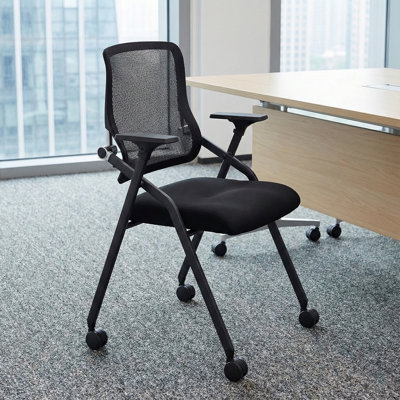 Chaise de bureau ergonomique pliante avec dossier en filet pour les salles de conférence et les bureaux à domicile