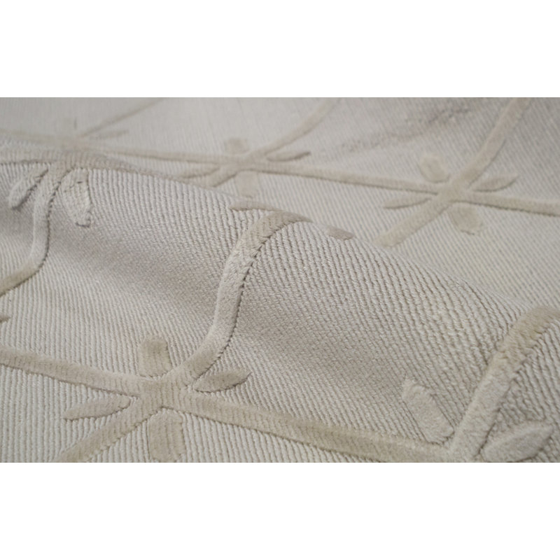 Hand-Knotted High-Quality Beige Area Rug