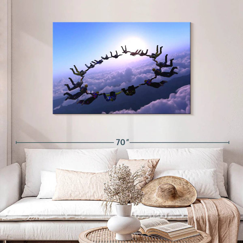 Sireci Extreme Skydiving, 30" H x 45" W