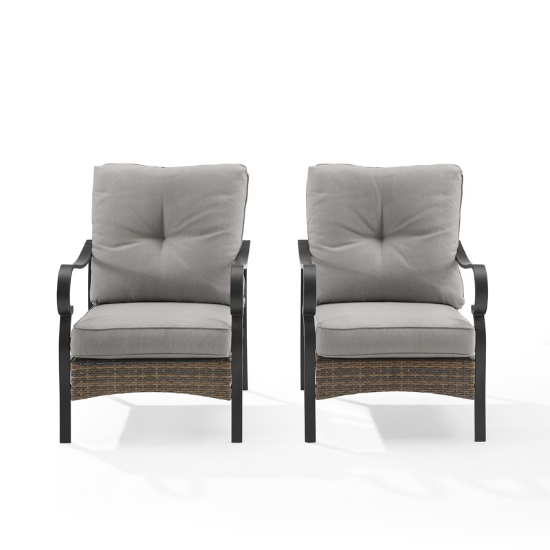 Chaise de patio avec coussins Jareb