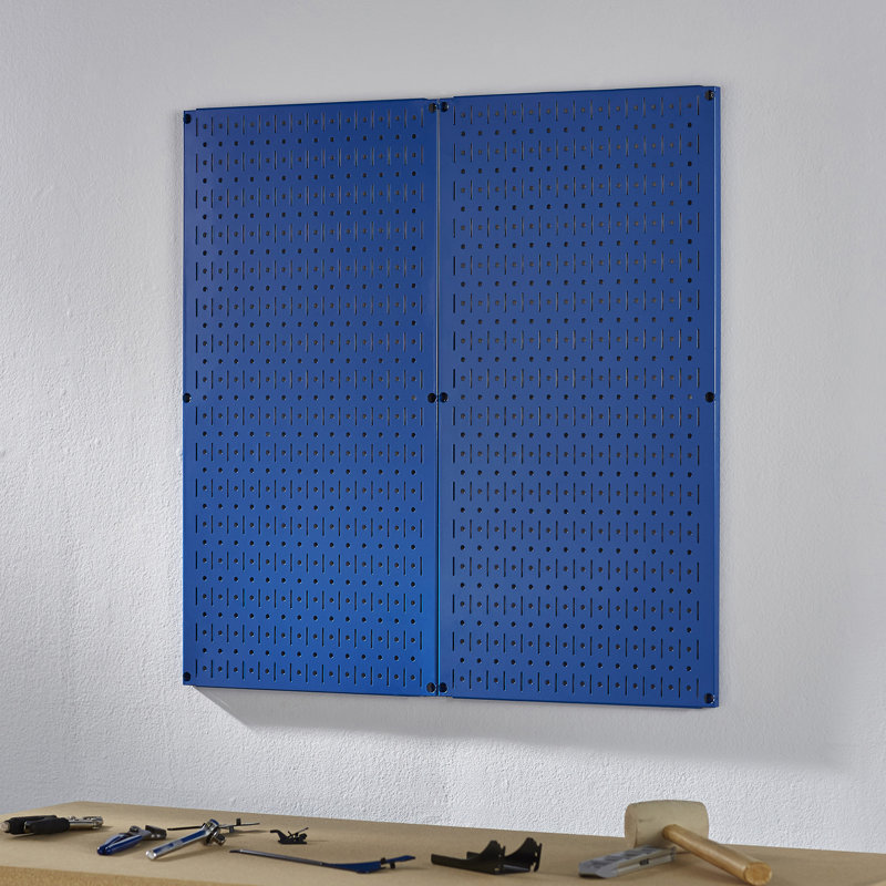Panneau perforé en acier de 32 po x 32 po, Bleu