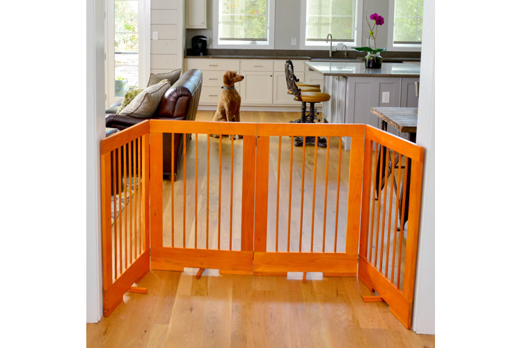 Dewitt Free Standing Pet Gate