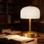 Lampe de table compacte en verre sans fil, dorée, de 9 pouces de hauteur, lampe de chevet à gradation tactile à trois vitesses, adaptée à la décoration de chambre à coucher, de table de salle à manger, de salon et de bibliothèque