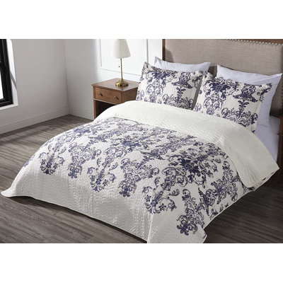  Ivory Microfiber 3 Piece Floral Medallion Quilt Set