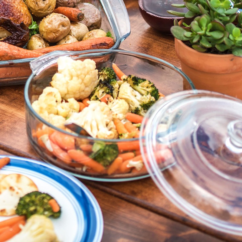 Ensemble de cocottes de cuisson en verre de six articles avec couvercles Baker's Basics de Libbey
