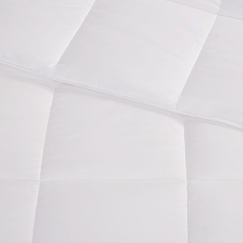 Full/Queen Cotton Down Alternative Featherless Comforter, Full/Queen Comforter