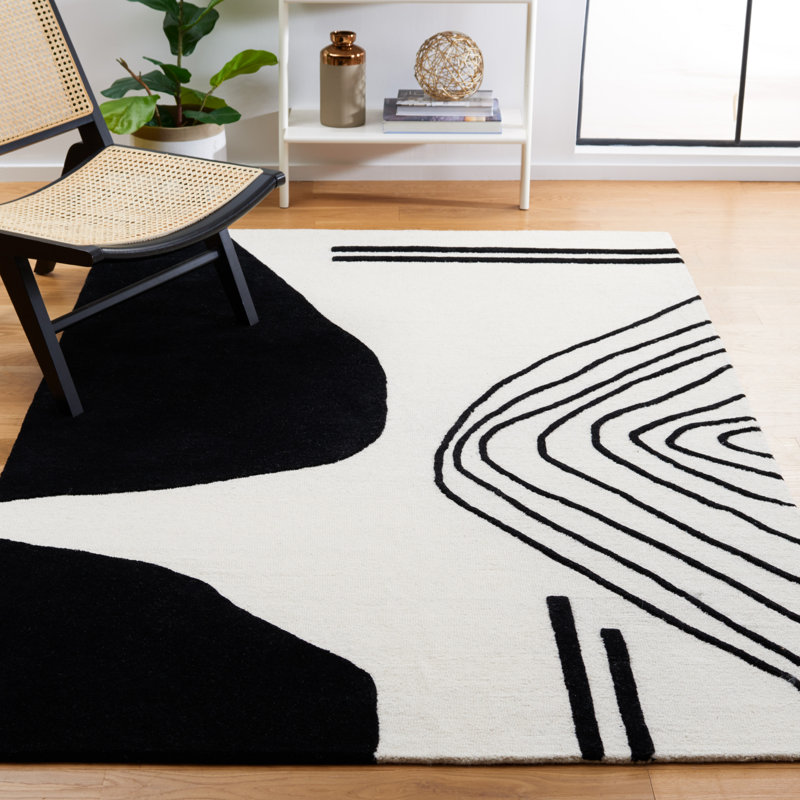 Felipe Handmade Wool Ivory/Black Rug, Rectangle 4' x 6'