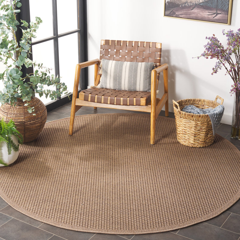Bernessa Performance Solid Color Indoor/Outdoor Area Rug, Round 6'7"