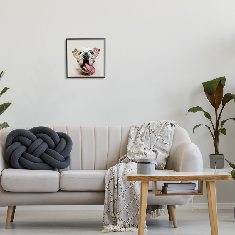 «Happy Bulldog Rainbow Heart Glasses», impression, Giclée encadrée noir minuit, H 12 po x l 12 po x P 1,5 po