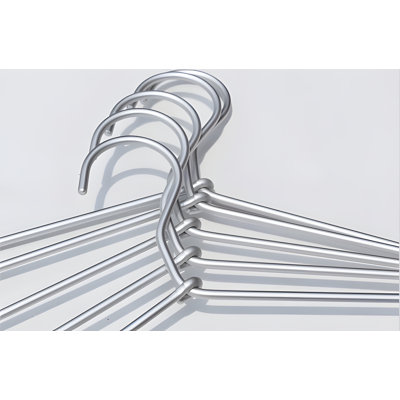 Cintre en alliage d'aluminium