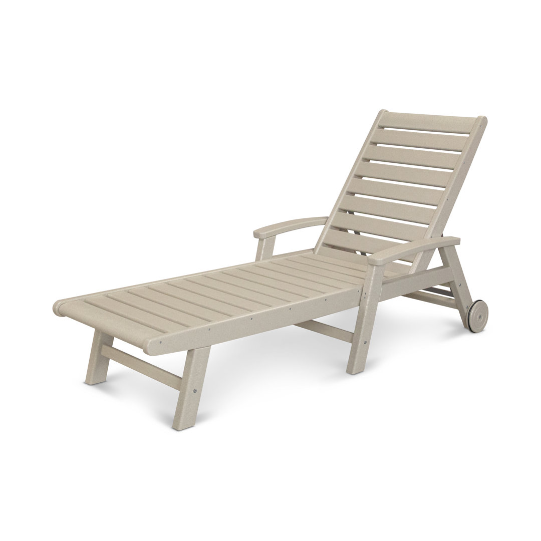 Signature Chaise with Wheels POLYWOOD® 
