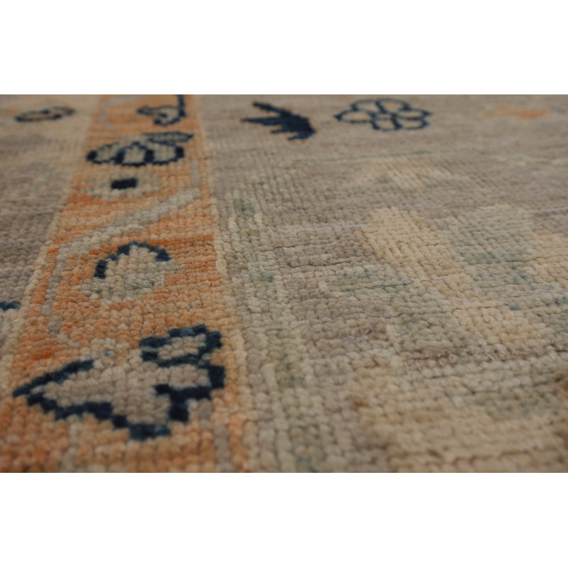 Tapis à motif floral Oushak All-Over