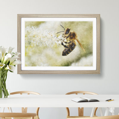 Bee Collecting Pollen Vol.1 - Picture Frame Painting