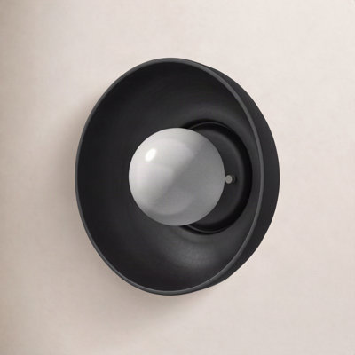 Rana Single Light Dimmable Ceramic Sconce