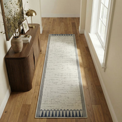Tapis de couloir à motif géométrique crème / bleu 2 pi x 10 pi (2 pi 2 po x 10 pi) Selene de Branch Branch